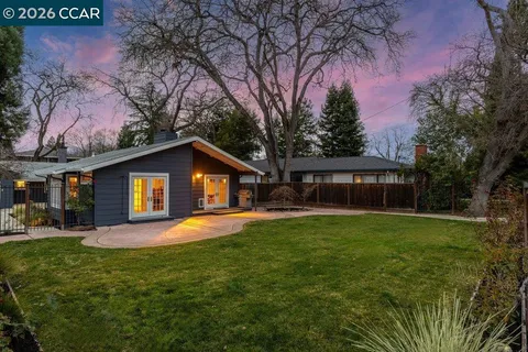 $1,650,000 | 1079 West Holly Street, Walnut Creek, CA 94598