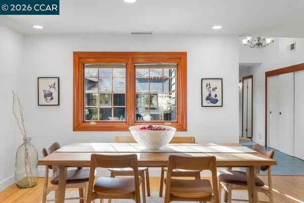 $1,565,000 | 1079 West Holly Street, Walnut Creek, CA 94598