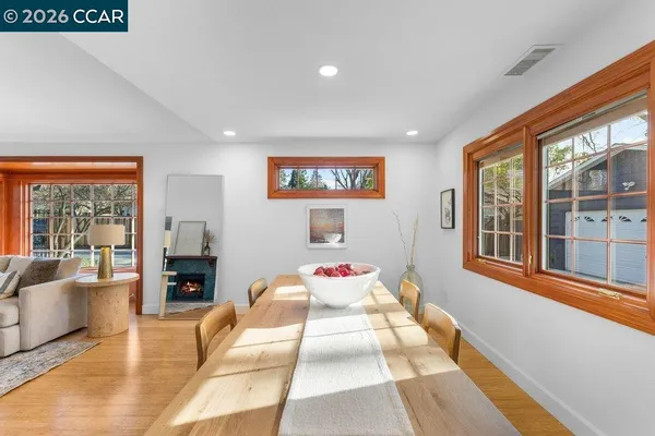$1,565,000 | 1079 West Holly Street, Walnut Creek, CA 94598
