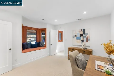 $1,650,000 | 1079 West Holly Street, Walnut Creek, CA 94598