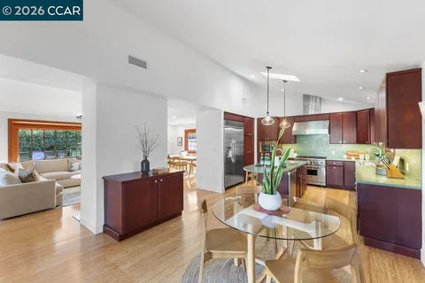 $1,650,000 | 1079 West Holly Street, Walnut Creek, CA 94598