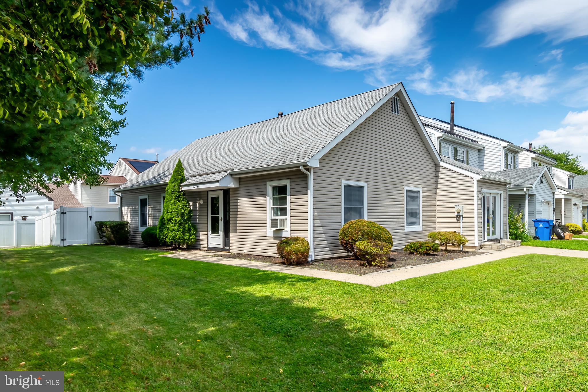 17 Adams Street Swedesboro, NJ 08085 - Photo 1 of 21 Welcome