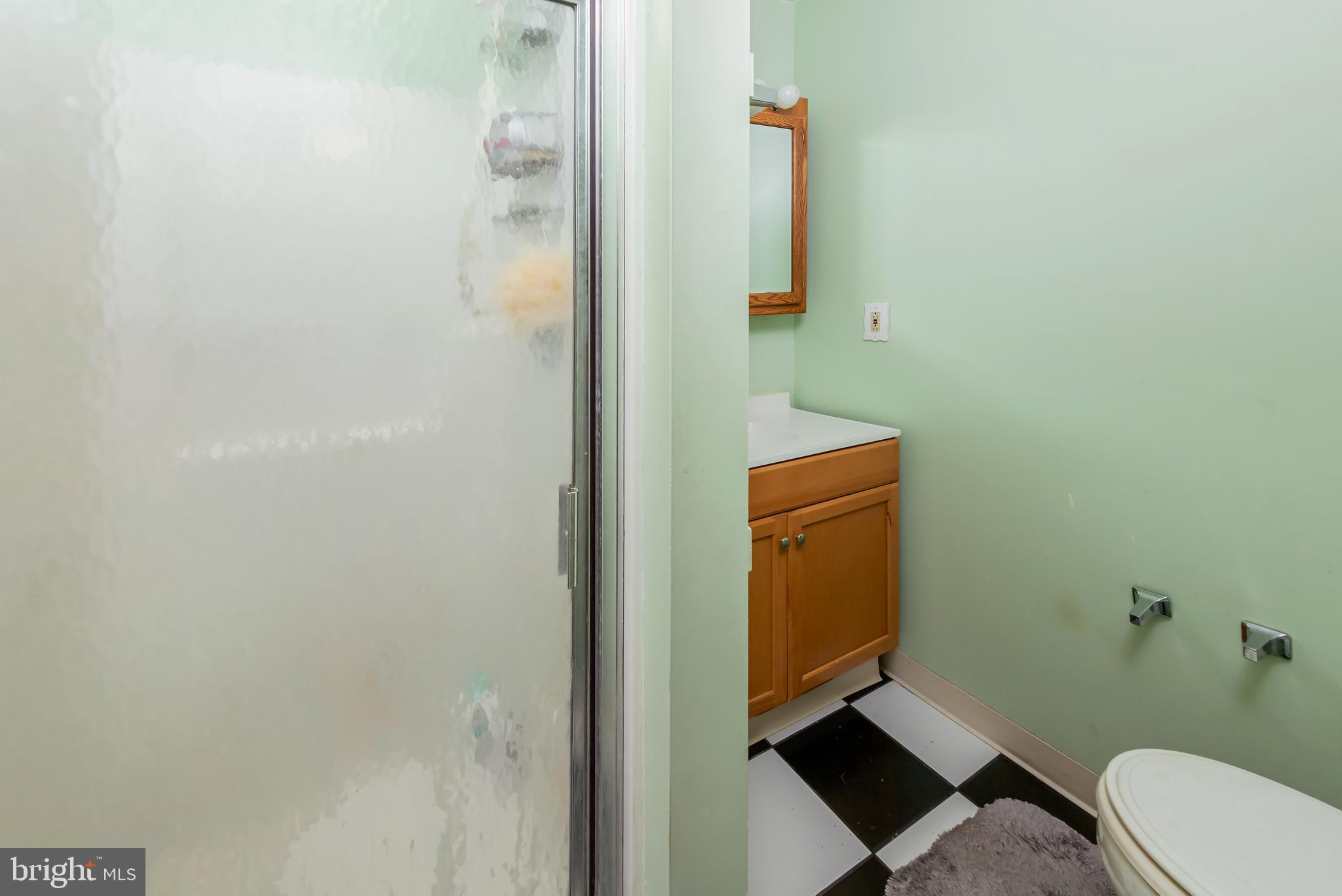 17 Adams Street Swedesboro, NJ 08085 - Photo 16 of 21 2nd Full Bathroom