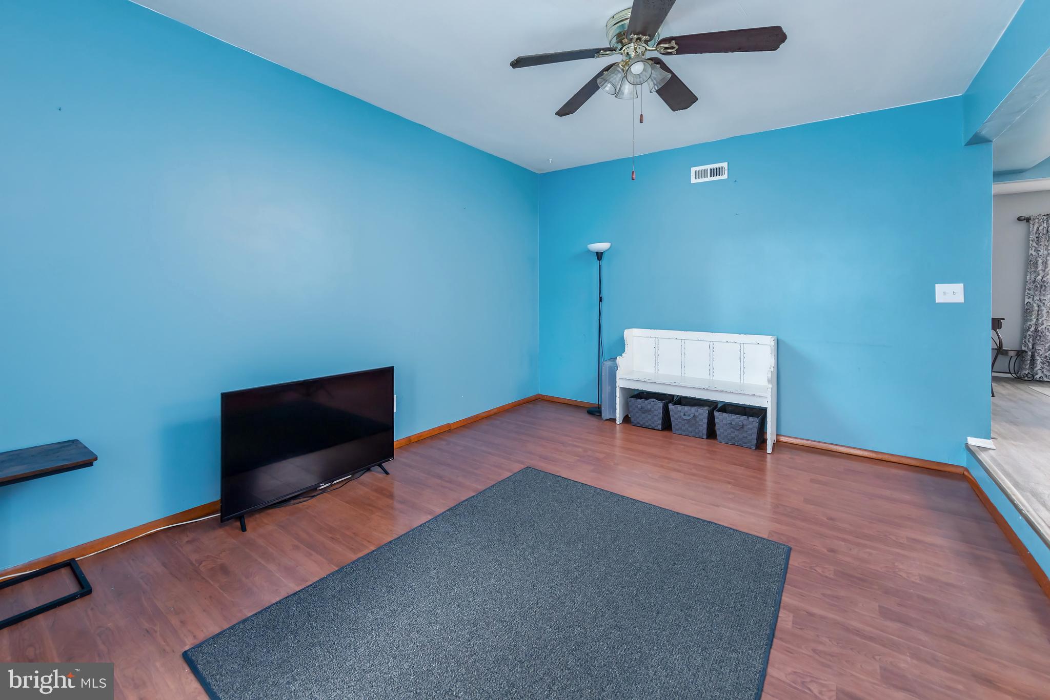 17 Adams Street Swedesboro, NJ 08085 - Photo 8 of 21 Family Room
