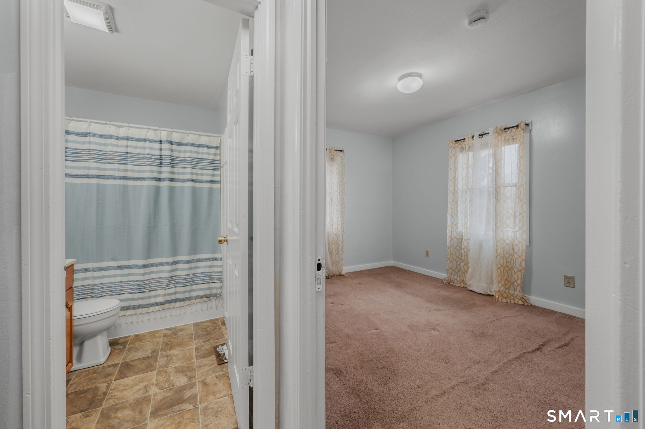 275 Midway Ovl Groton, CT 06340 - Photo 13 of 21