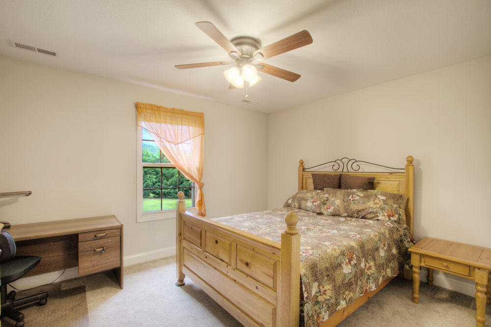 3939 Katy Hollar Rd. Sevierville, TN 37862 - Photo 20 of 36 IMG_5272LR