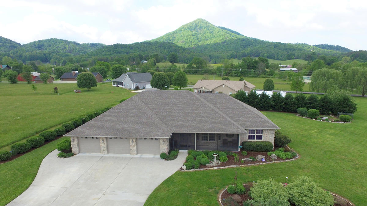 3939 Katy Hollar Rd. Sevierville, TN 37862 - Photo 32 of 36 DJI_0255