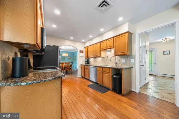 $4,000 | 12013 Hamden Court, Oakton, VA 22124