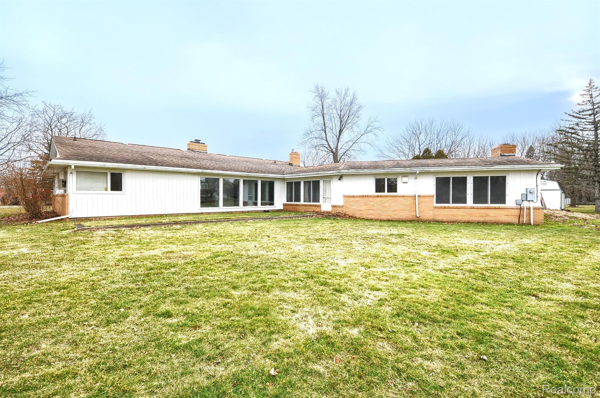 3140 Davison Road Lapeer, MI 48446 - Photo 2 of 57 Gallery Image 2