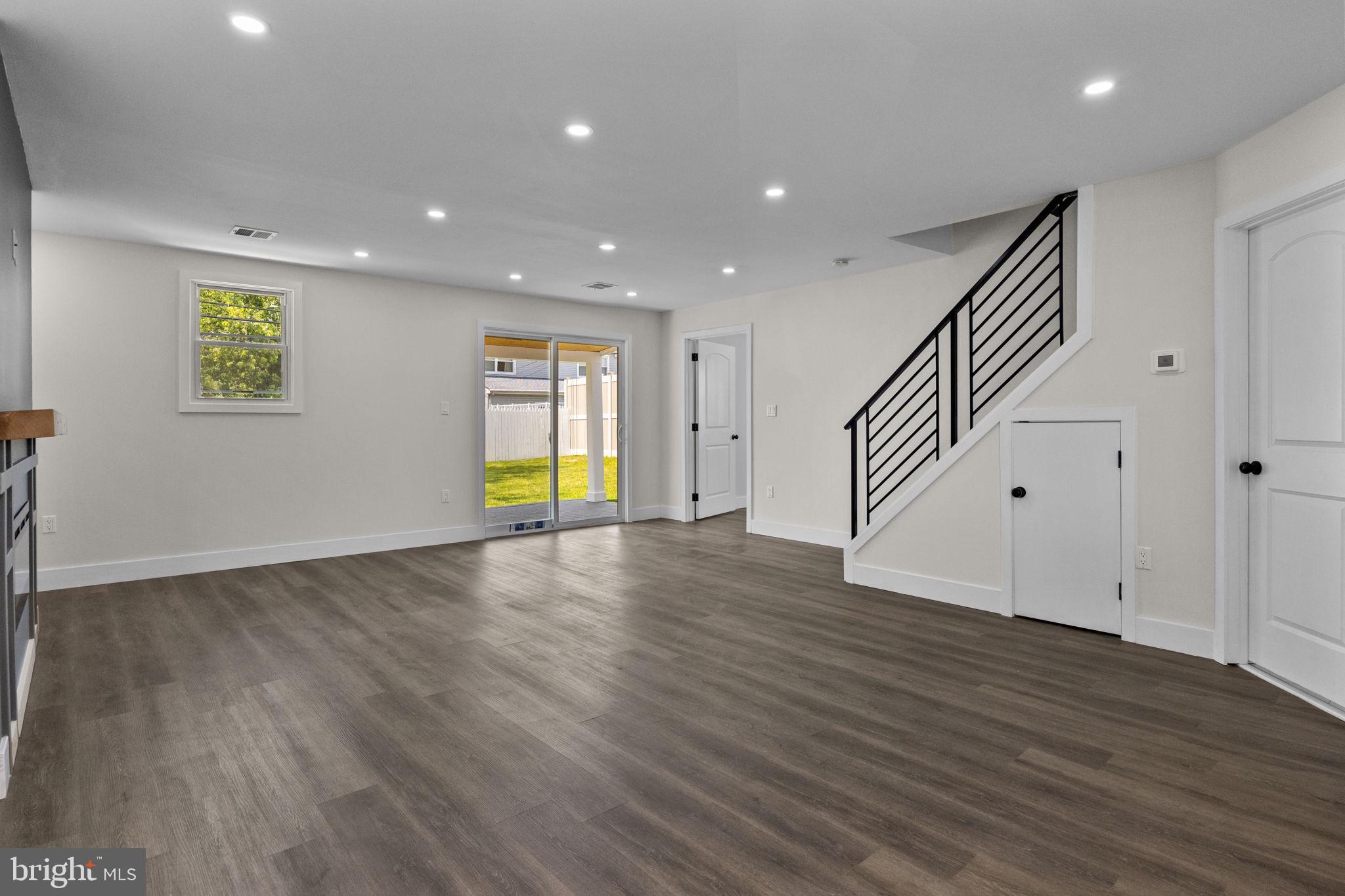 9312 Treaty Road Philadelphia, PA 19114 - Photo 16 of 38 Gallery Image 16