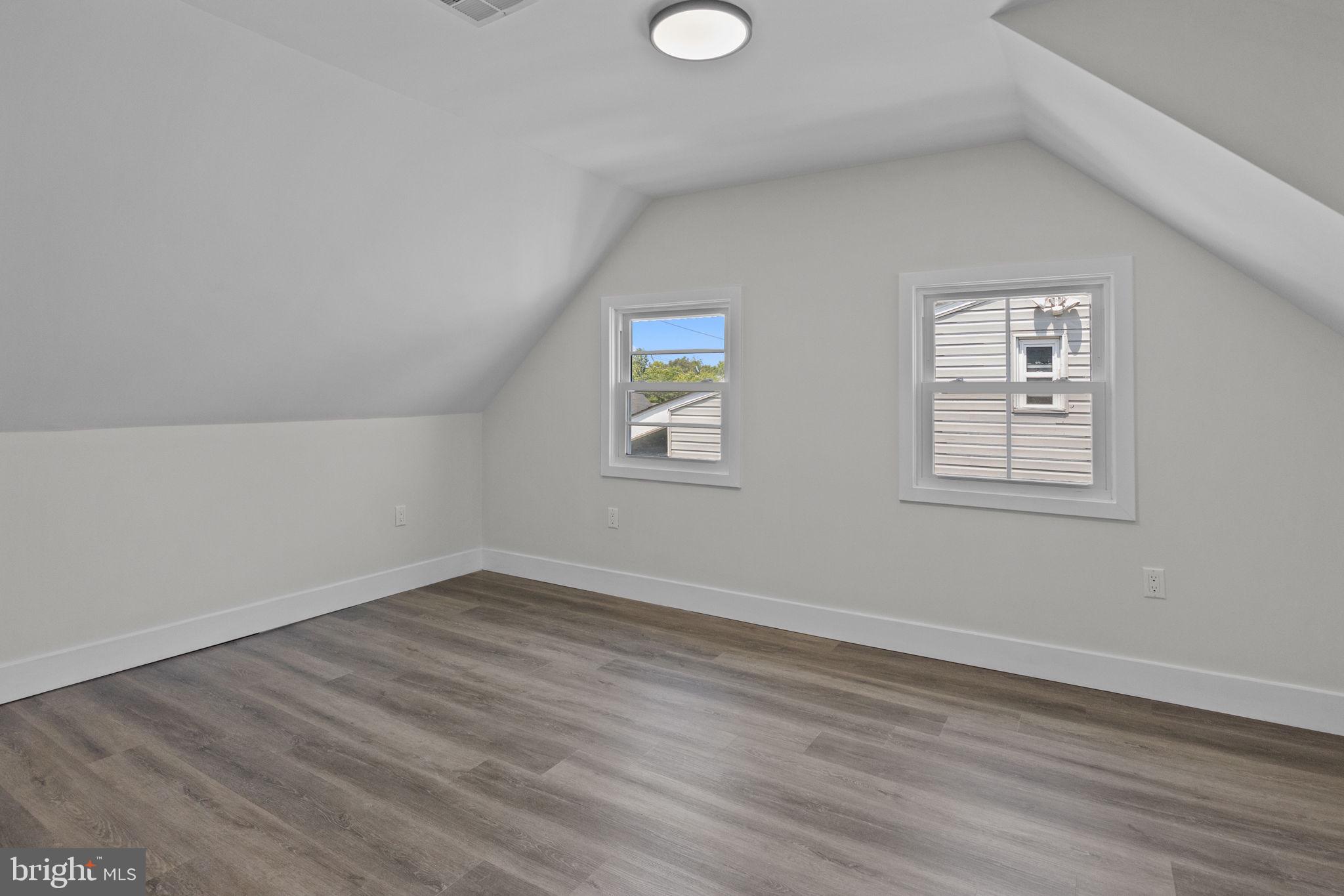 9312 Treaty Road Philadelphia, PA 19114 - Photo 32 of 38 Gallery Image 32