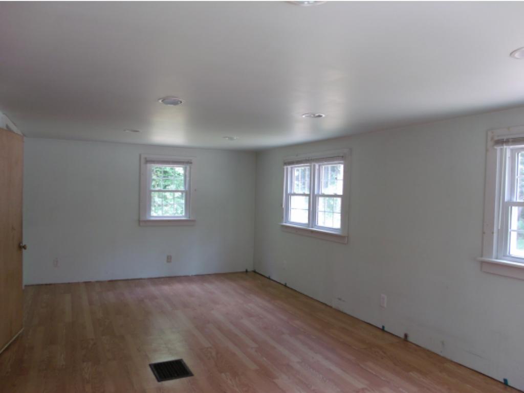 372 Goboro Road Epsom, NH 03234 - Photo 8 of 14
