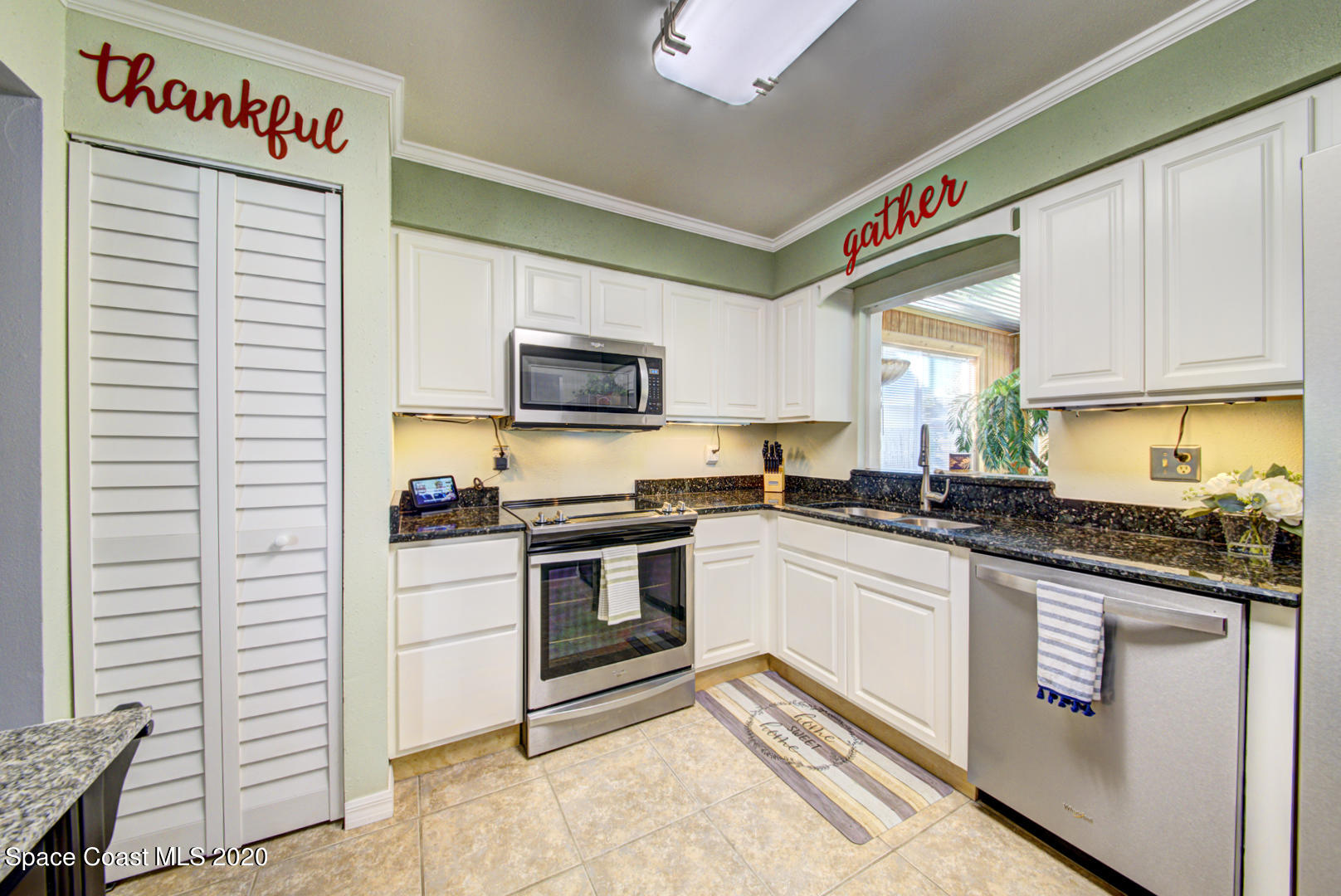 5130 Holden Road Cocoa, FL 32927 - Photo 19 of 49 kitchen with stainless appliances