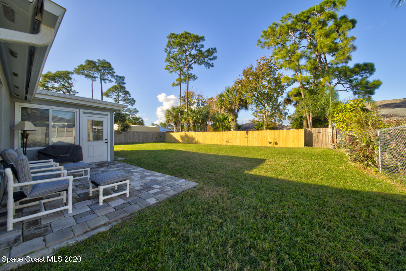 5130 Holden Road Cocoa, FL 32927 - Photo 36 of 49 backyard