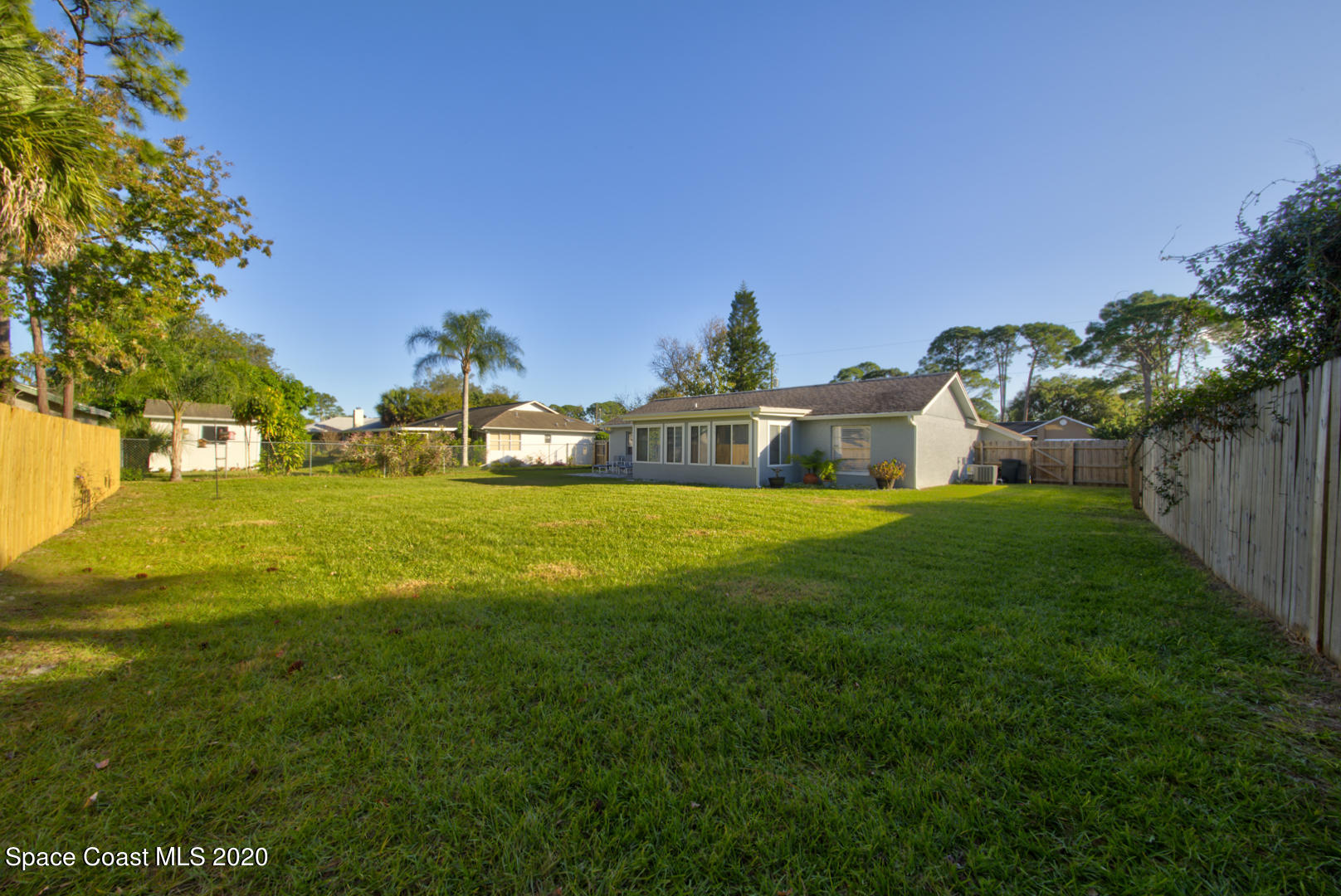 5130 Holden Road Cocoa, FL 32927 - Photo 39 of 49 back of house right
