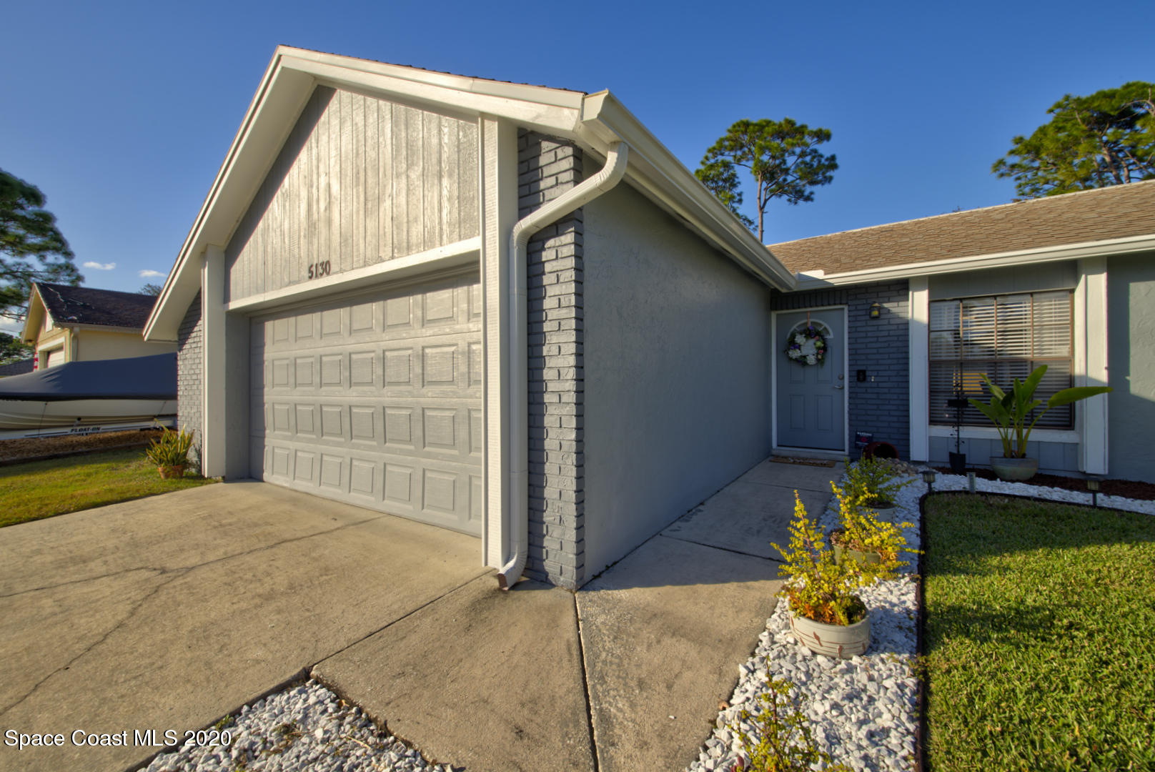 5130 Holden Road Cocoa, FL 32927 - Photo 6 of 49 walkway to front door
