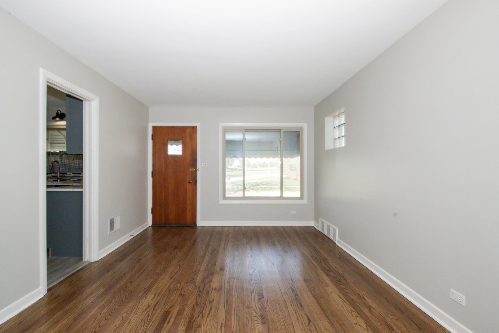 2337 Park Avenue Riverside, IL 60546 - Photo 6 of 26 Gallery Image 6