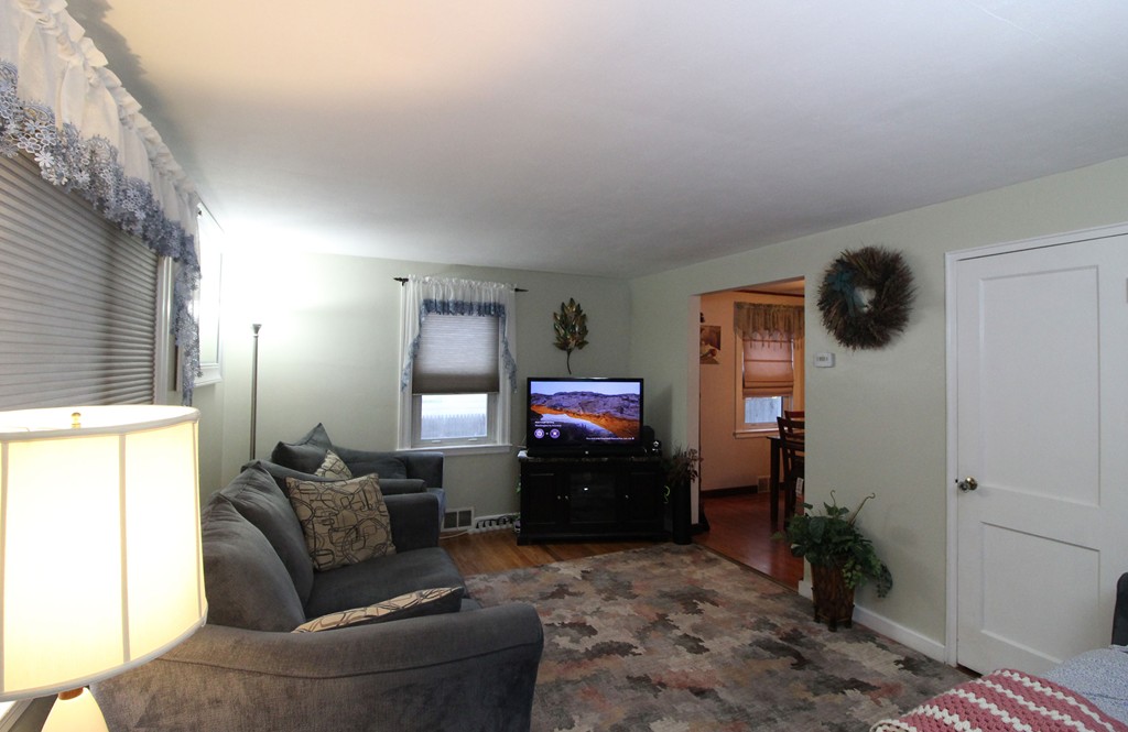 92 Needham Road Boston, MA 02136 - Photo 3 of 15 Gallery Image 3