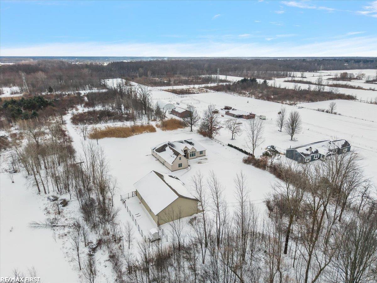 6593 Springborn Road East China, MI 48054 - Photo 80 of 85 50198059-8f2ca5e2-fa9f-4e06-8708-8121d489f2fe.JPG