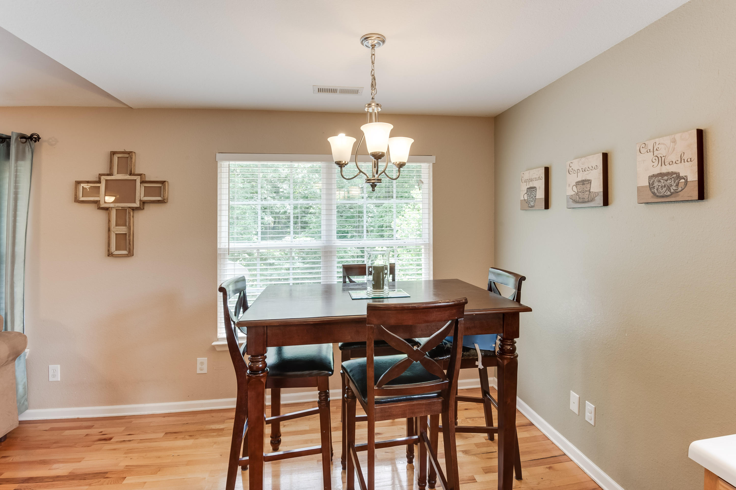1363 Springview Drive Chattanooga, TN 37421 - Photo 9 of 29 DSC_4128