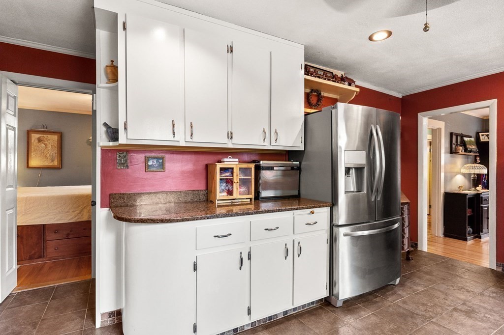 164 Ashcroft Road Medford, MA 02155 - Photo 13 of 42 Gallery Image 13