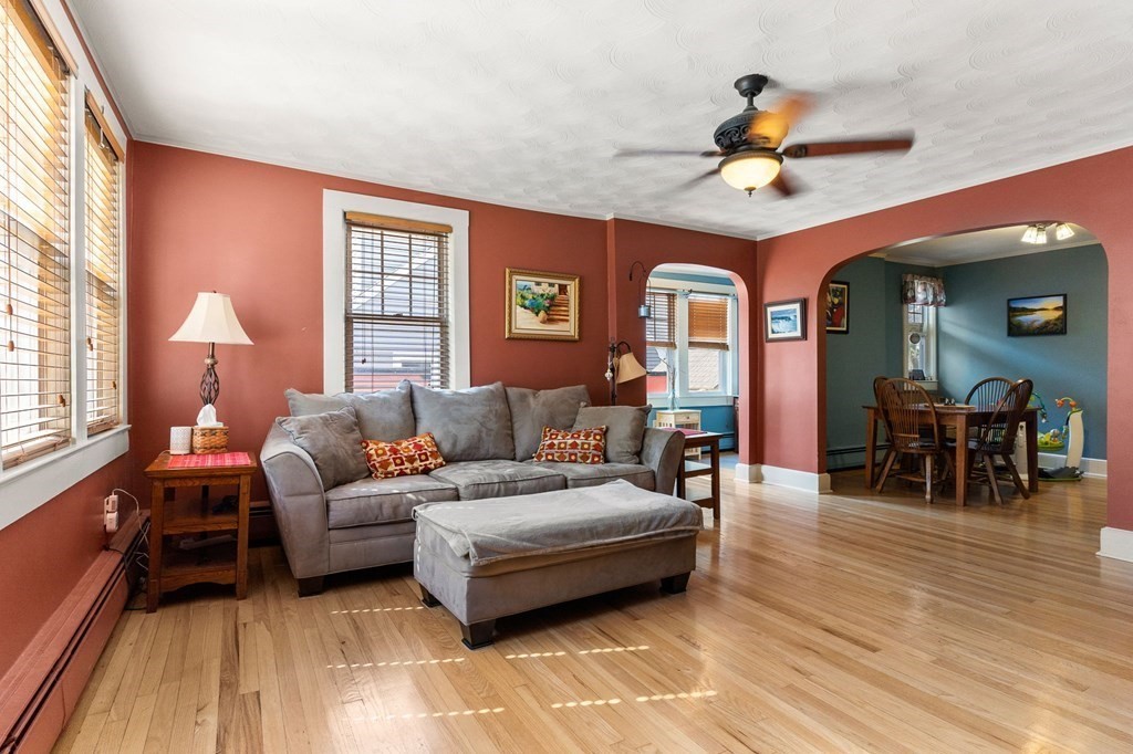 164 Ashcroft Road Medford, MA 02155 - Photo 4 of 42 Gallery Image 4