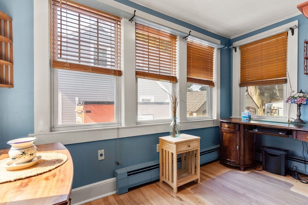 164 Ashcroft Road Medford, MA 02155 - Photo 7 of 42 Gallery Image 7