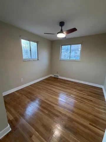 $1,950 | 729 De Haviland Drive, Pittsburgh, PA 15239