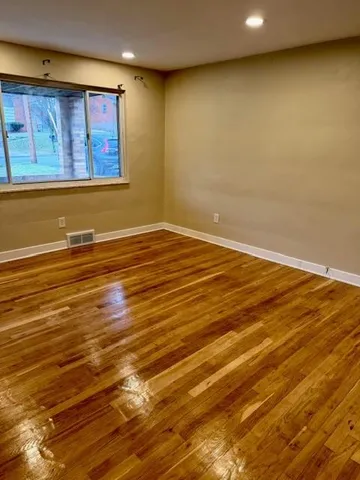 $1,950 | 729 De Haviland Drive, Pittsburgh, PA 15239