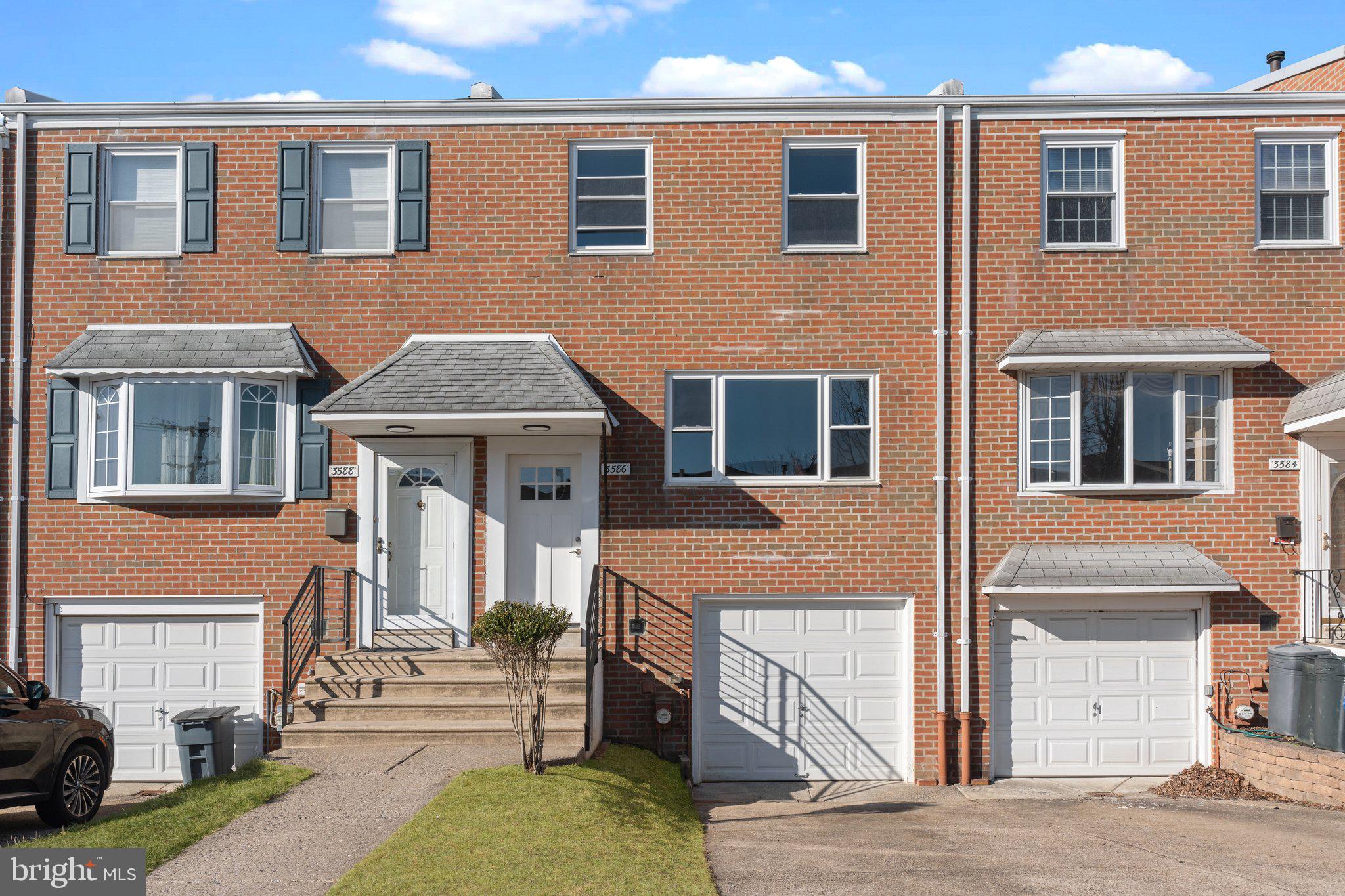 3586 Dows Road Philadelphia, PA 19154 - Photo 1 of 29