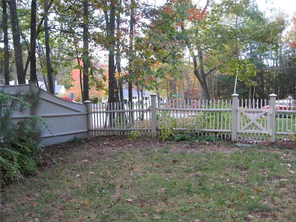 19 Meadowbrook Road Brunswick, ME 04011 - Photo 2 of 35 Photo