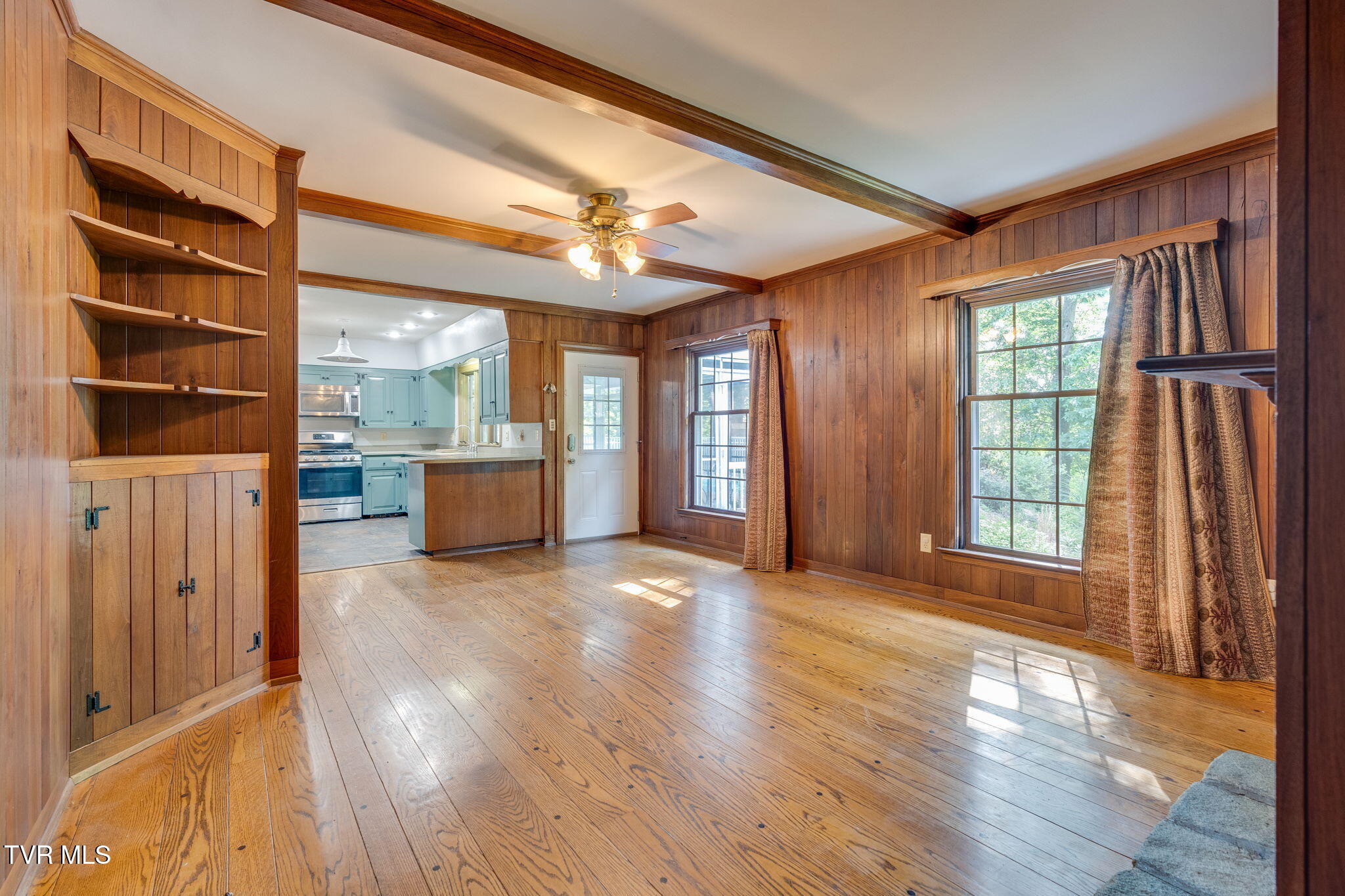 421 High Ridge Road Kingsport, TN 37660 - Photo 15 of 45 009