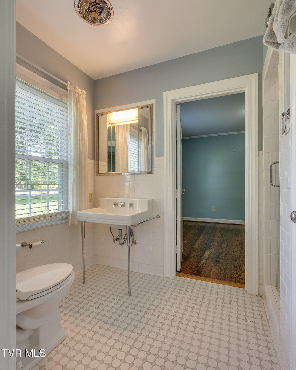 421 High Ridge Road Kingsport, TN 37660 - Photo 27 of 45 021