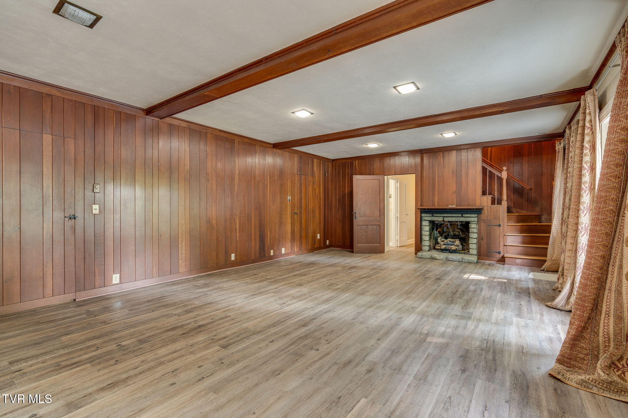 421 High Ridge Road Kingsport, TN 37660 - Photo 31 of 45 025