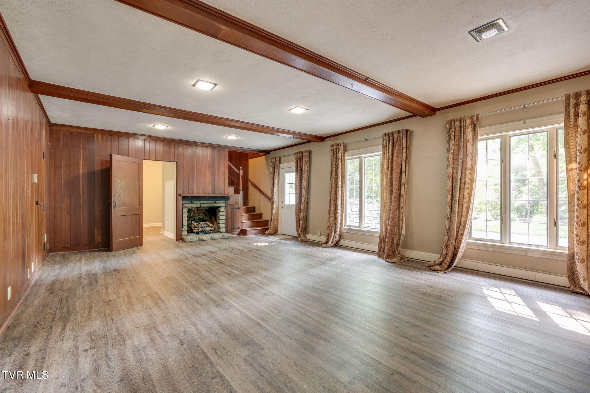 421 High Ridge Road Kingsport, TN 37660 - Photo 32 of 45 026