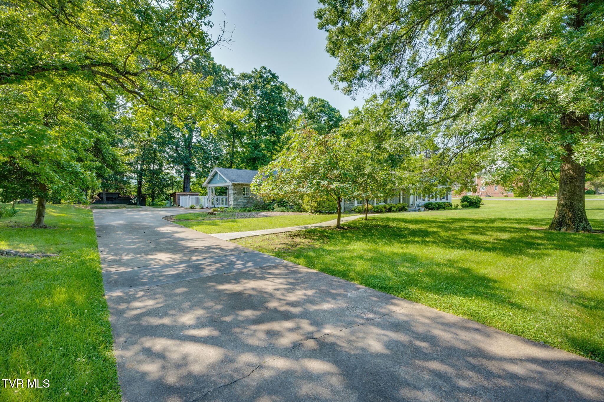 421 High Ridge Road Kingsport, TN 37660 - Photo 45 of 45 002