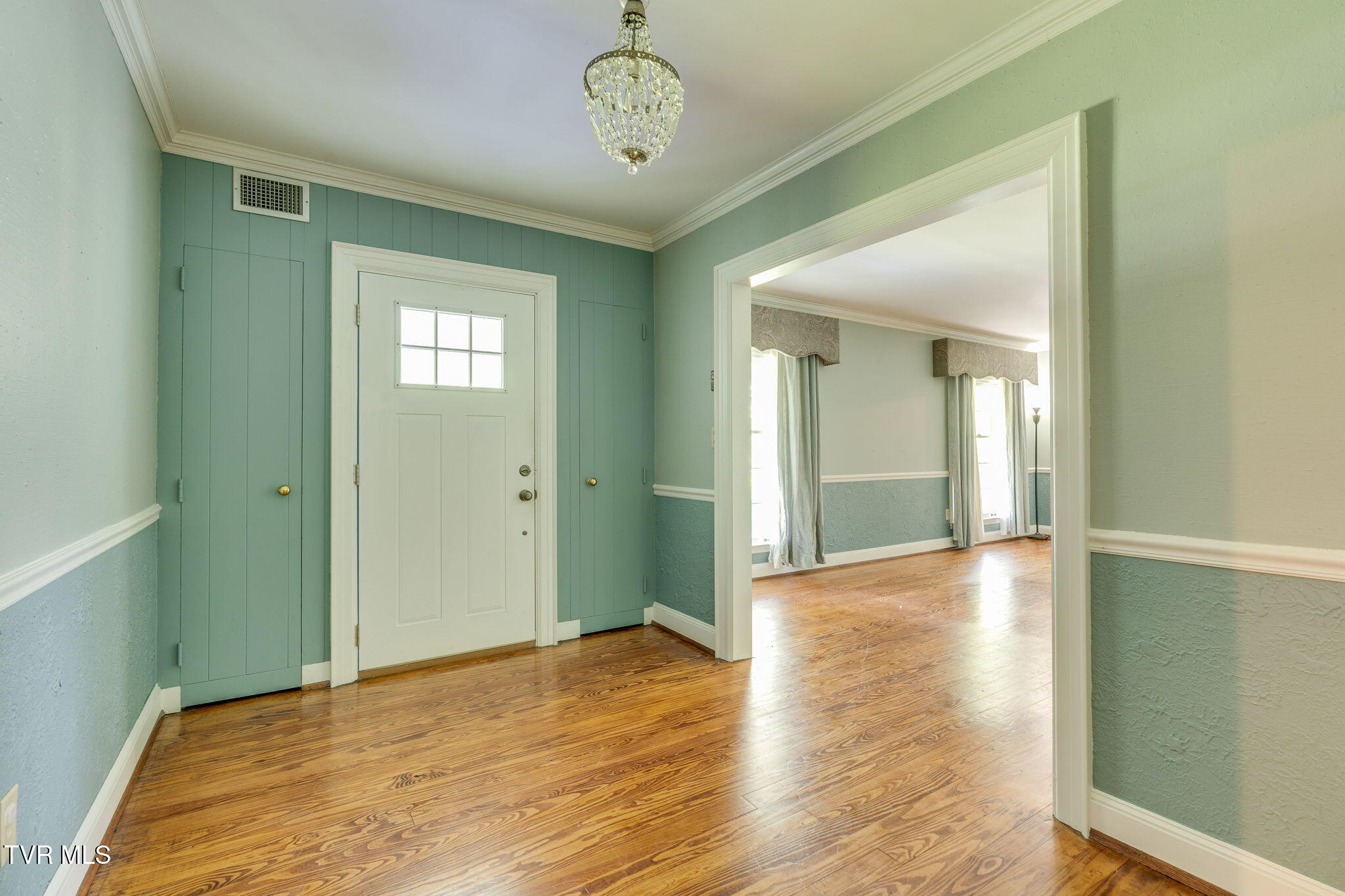 421 High Ridge Road Kingsport, TN 37660 - Photo 10 of 45 004