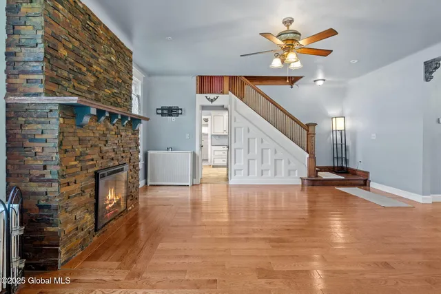 $399,999 | 252 Main Street, Schoharie, NY 12157