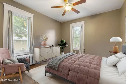 $399,999 | 252 Main Street, Schoharie, NY 12157