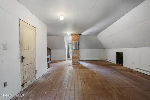 $399,999 | 252 Main Street, Schoharie, NY 12157