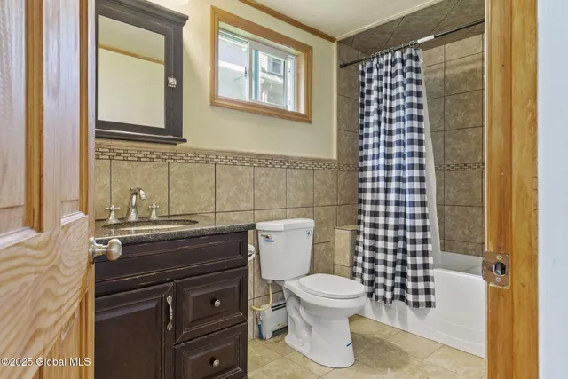 $399,999 | 252 Main Street, Schoharie, NY 12157