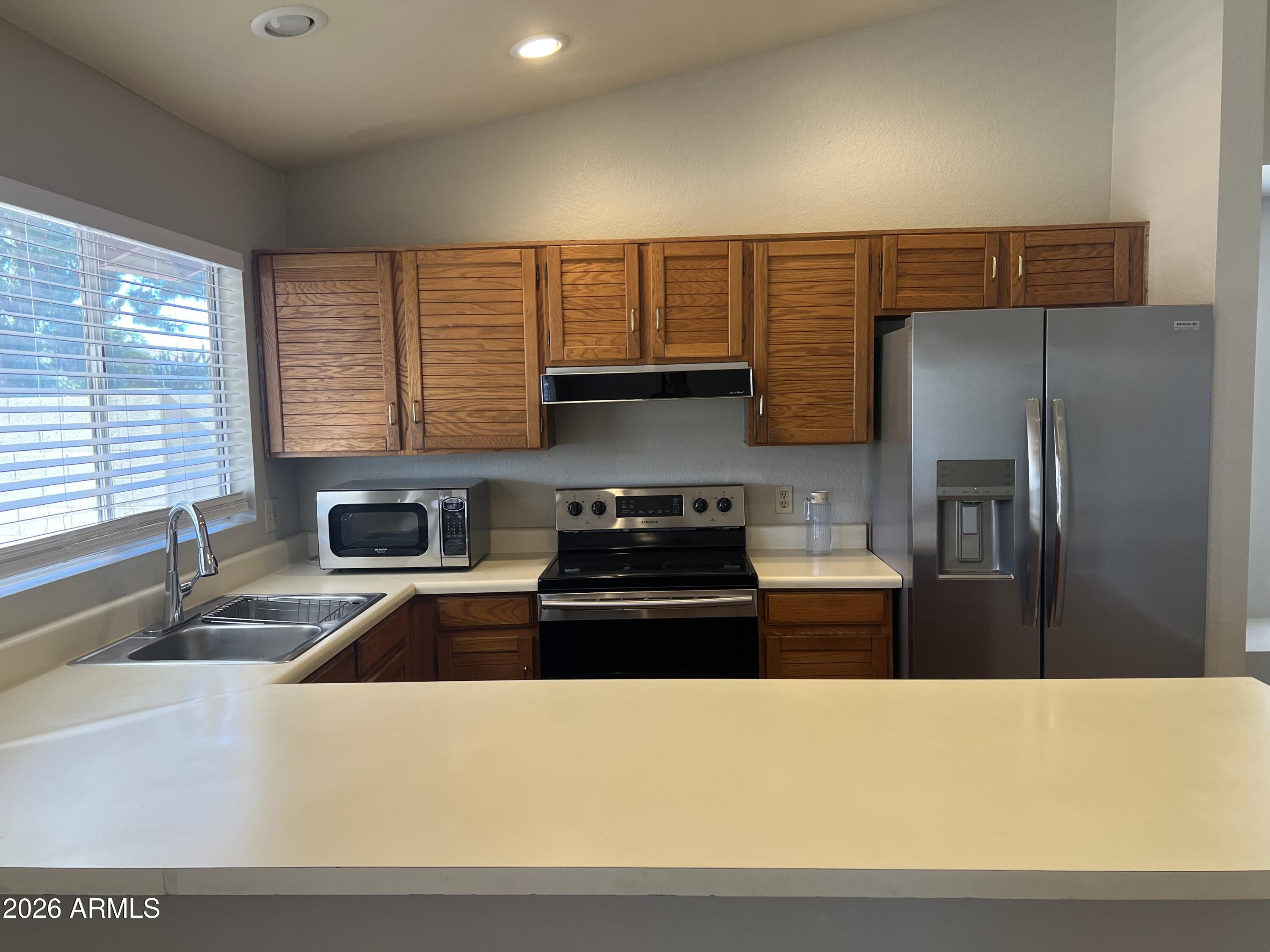4819 West Butler Drive Chandler, AZ 85226 - Photo 4 of 12 kitchen