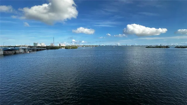 $2,400 | 7825 Northeast Bayshore Court, Unit 504, Miami, FL 33138