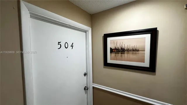 $2,400 | 7825 Northeast Bayshore Court, Unit 504, Miami, FL 33138