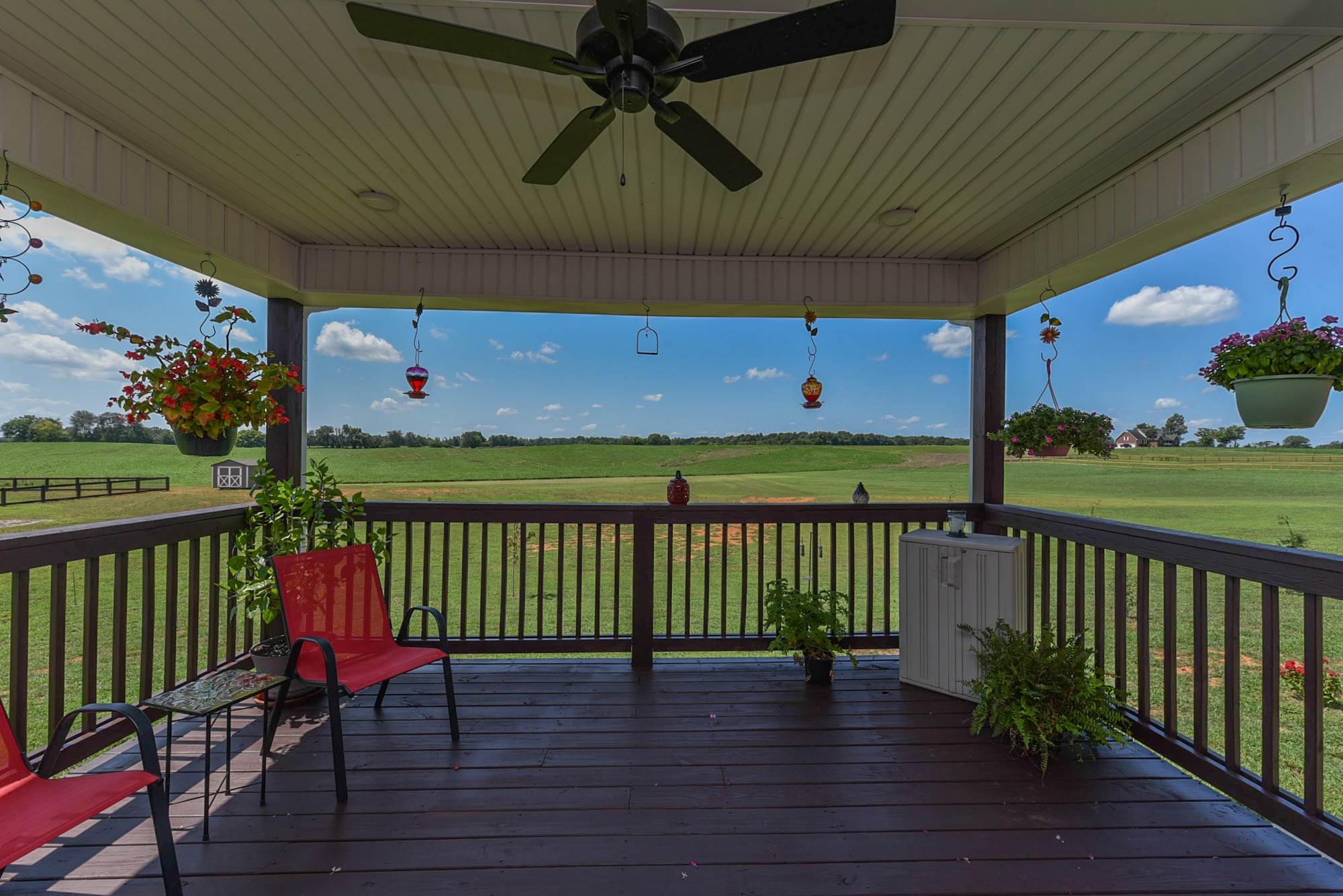 4817 Barren Plains Road Springfield, TN 37172 - Photo 26 of 31 a view of a porch