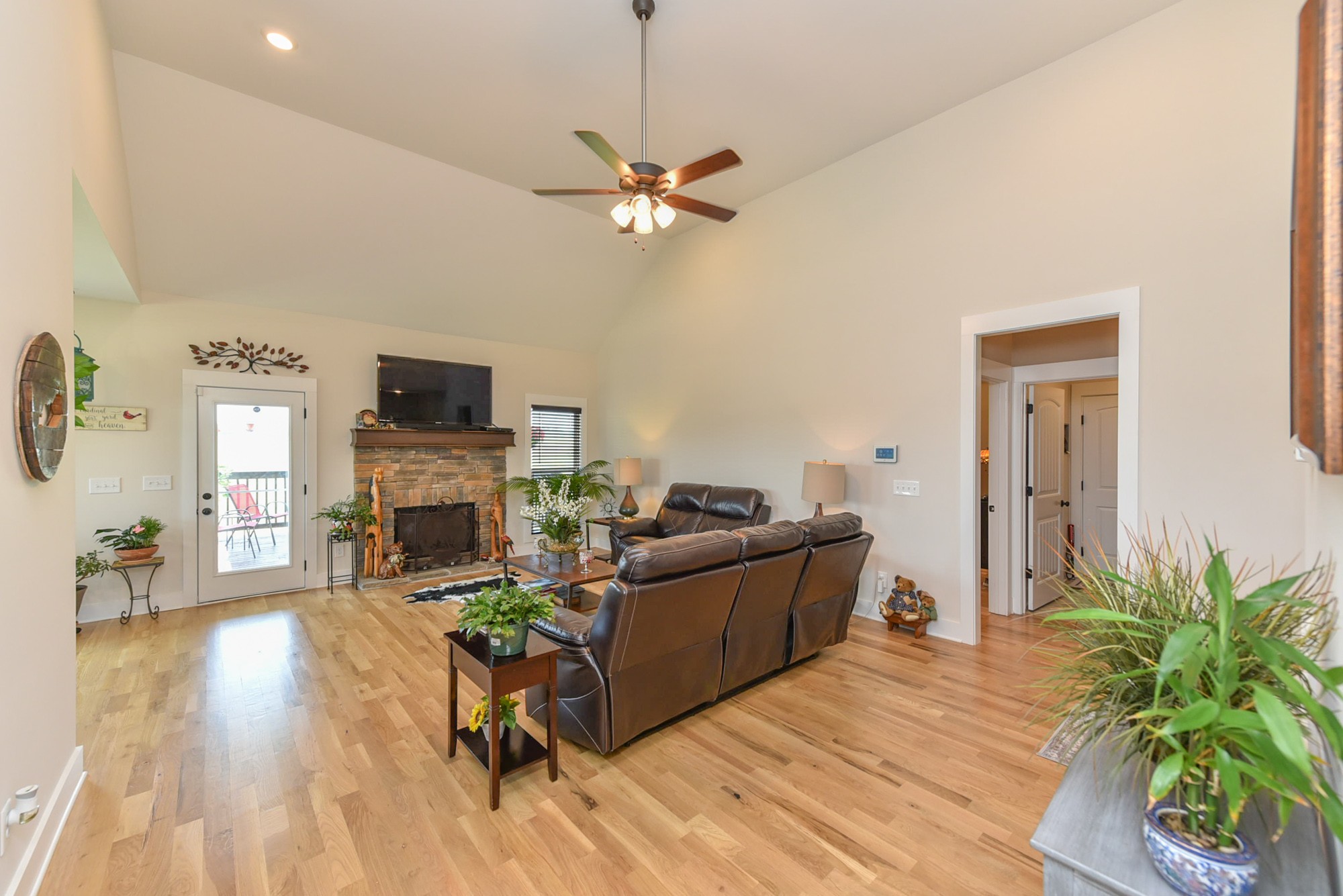 4817 Barren Plains Road Springfield, TN 37172 - Photo 6 of 31 a living room with furniture and a fireplace
