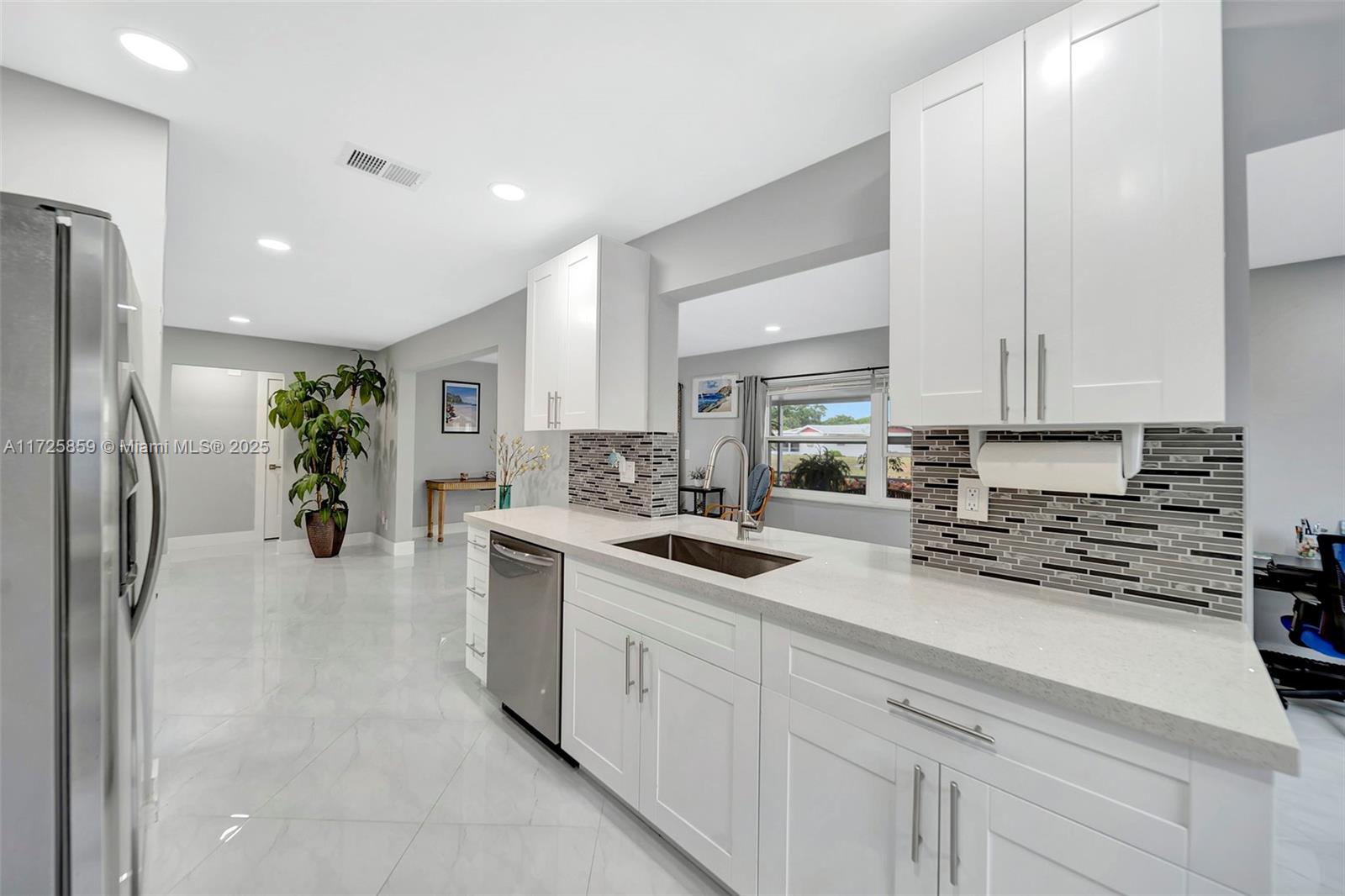 14307 Amapola Drive Delray Beach, FL 33484 - Photo 29 of 56