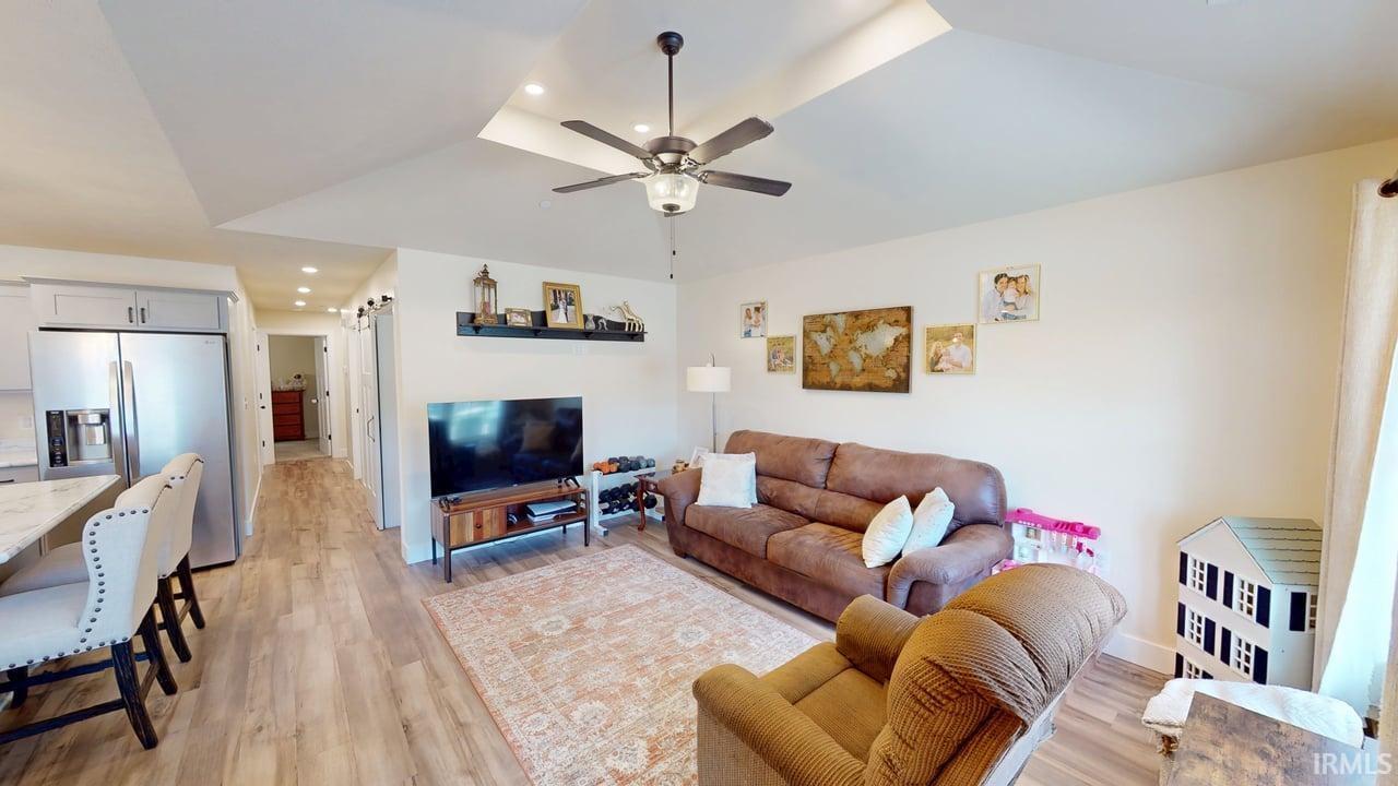 906 Reyling Drive, Unit 3 Jasper, IN 47546 - Photo 4 of 22 Gallery Image 4