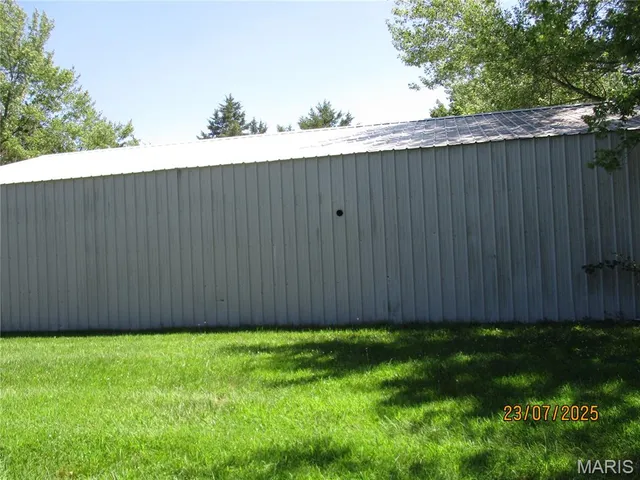 $130,000 | 2 Hwy P Lantz Road, Cuba, MO 65453