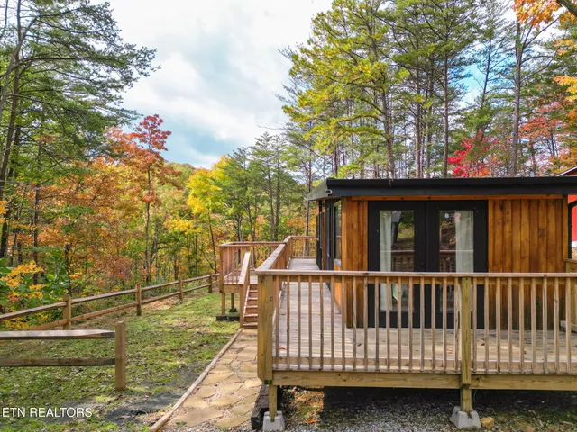 $349,900 | 4167 Chamberlain Lane, Sevierville, TN 37862